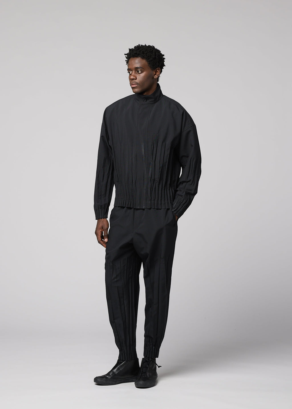 Waft Black