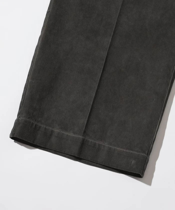 Fade processing cotton tuck wide pants