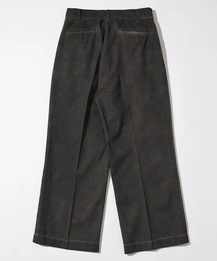 Fade processing cotton tuck wide pants