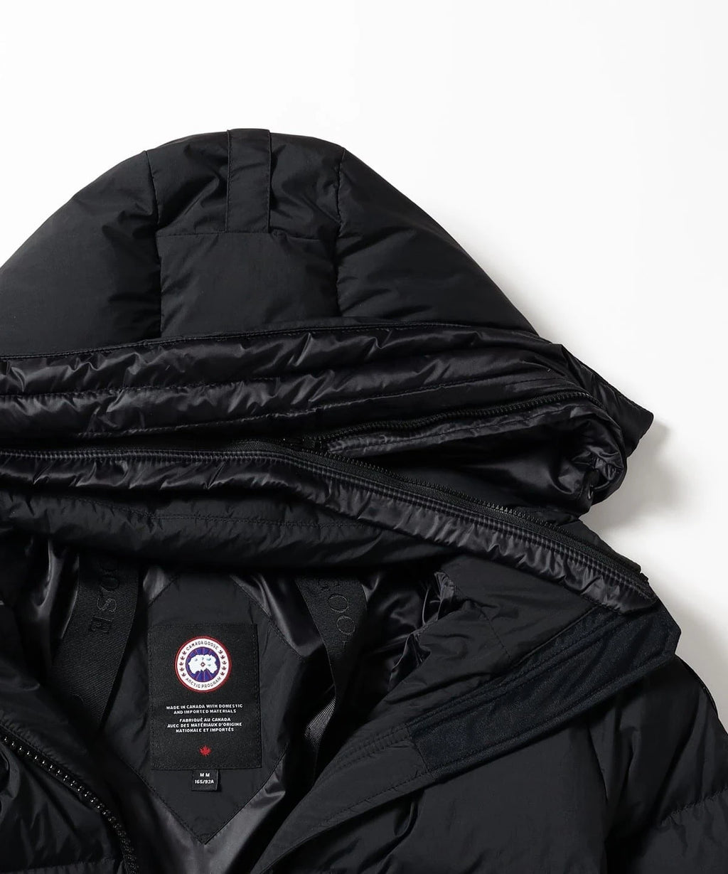 CANADA GOOSE Chelsea Parka Japan Exclusive