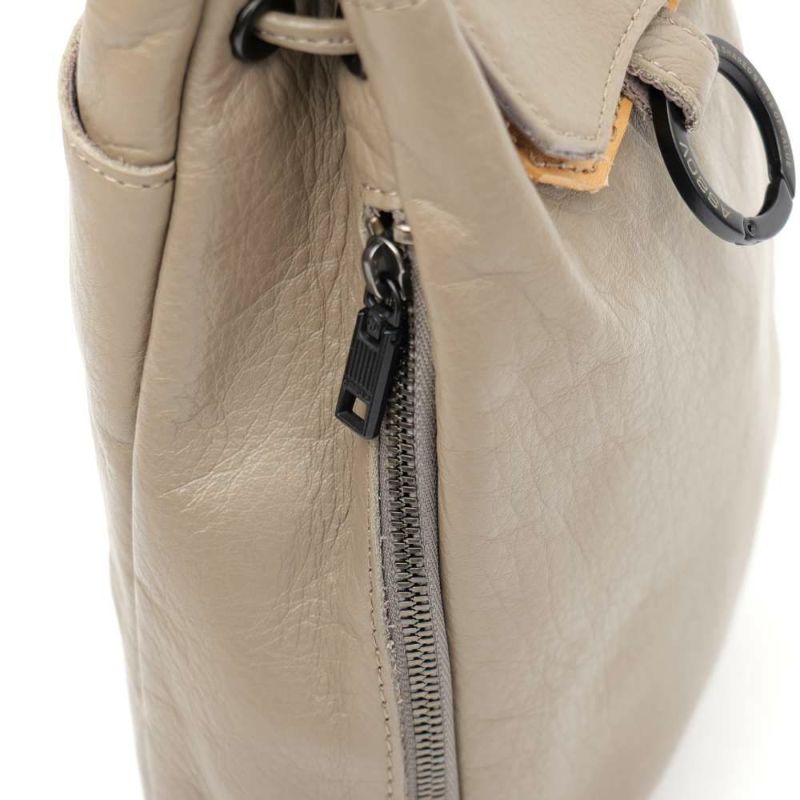 TONE LAYER DRAWSTRING SHOULDER / GREIGE