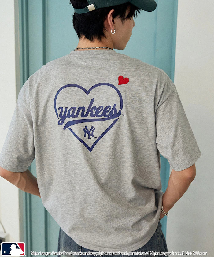 MLB Back Print Heart T-Shirt