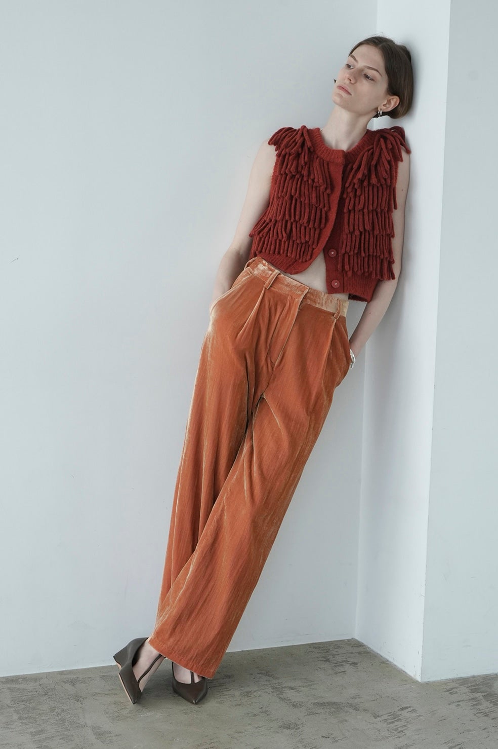 VELOR TUCK WIDE PANTS