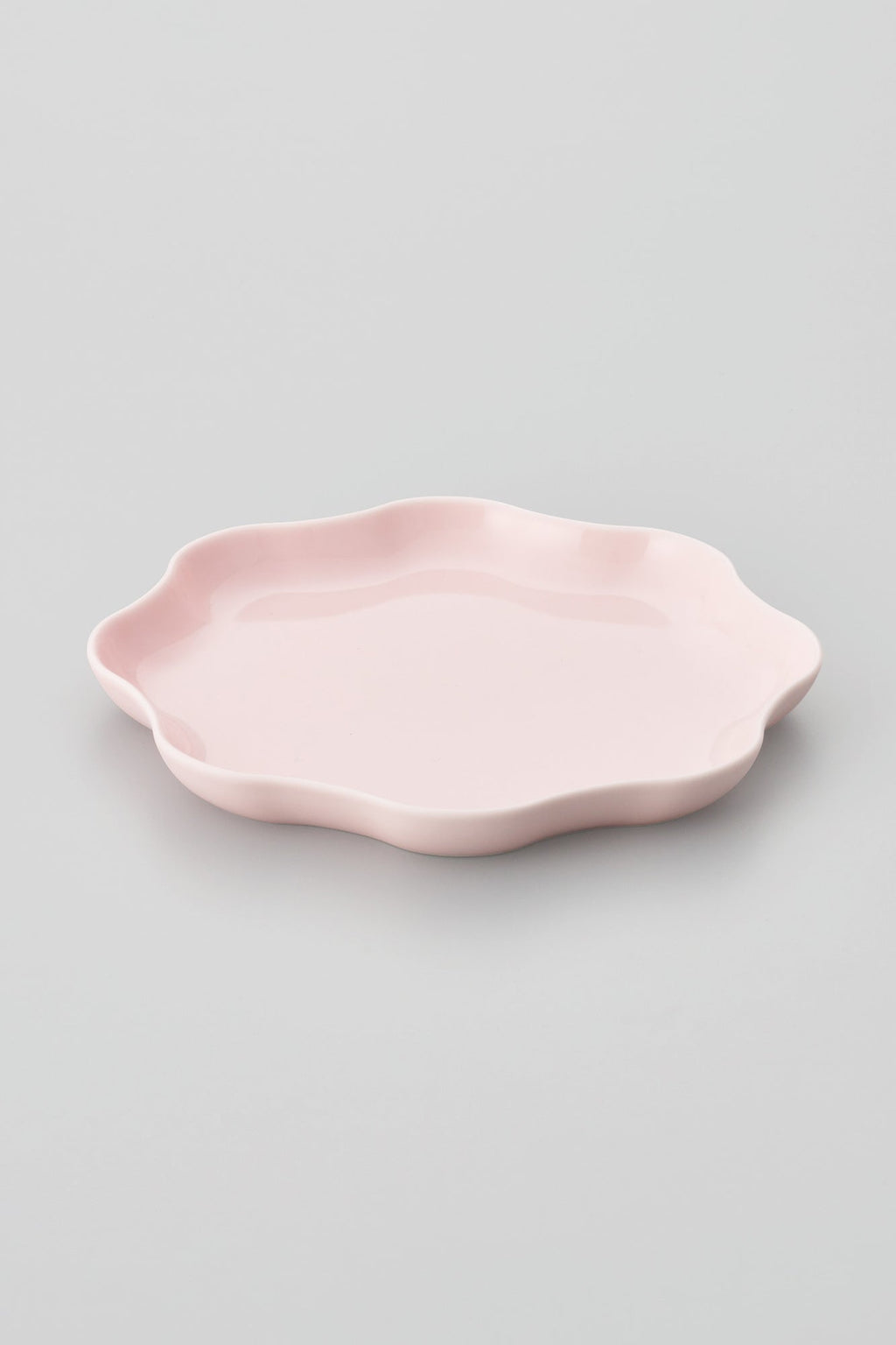 PORCELAIN POTTERY PLATE MEDIUM - EGGSHELL PINK