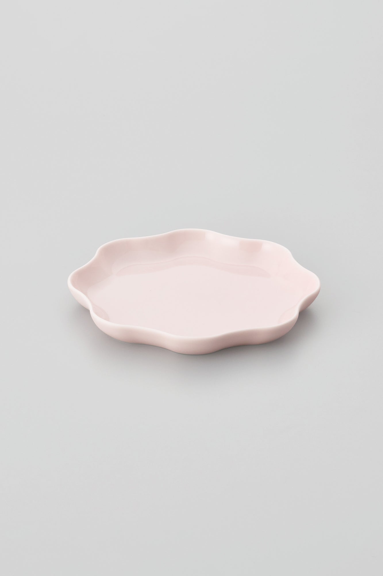 PORCELAIN POTTERY PLATE SMALL - EGGSHELL PINK