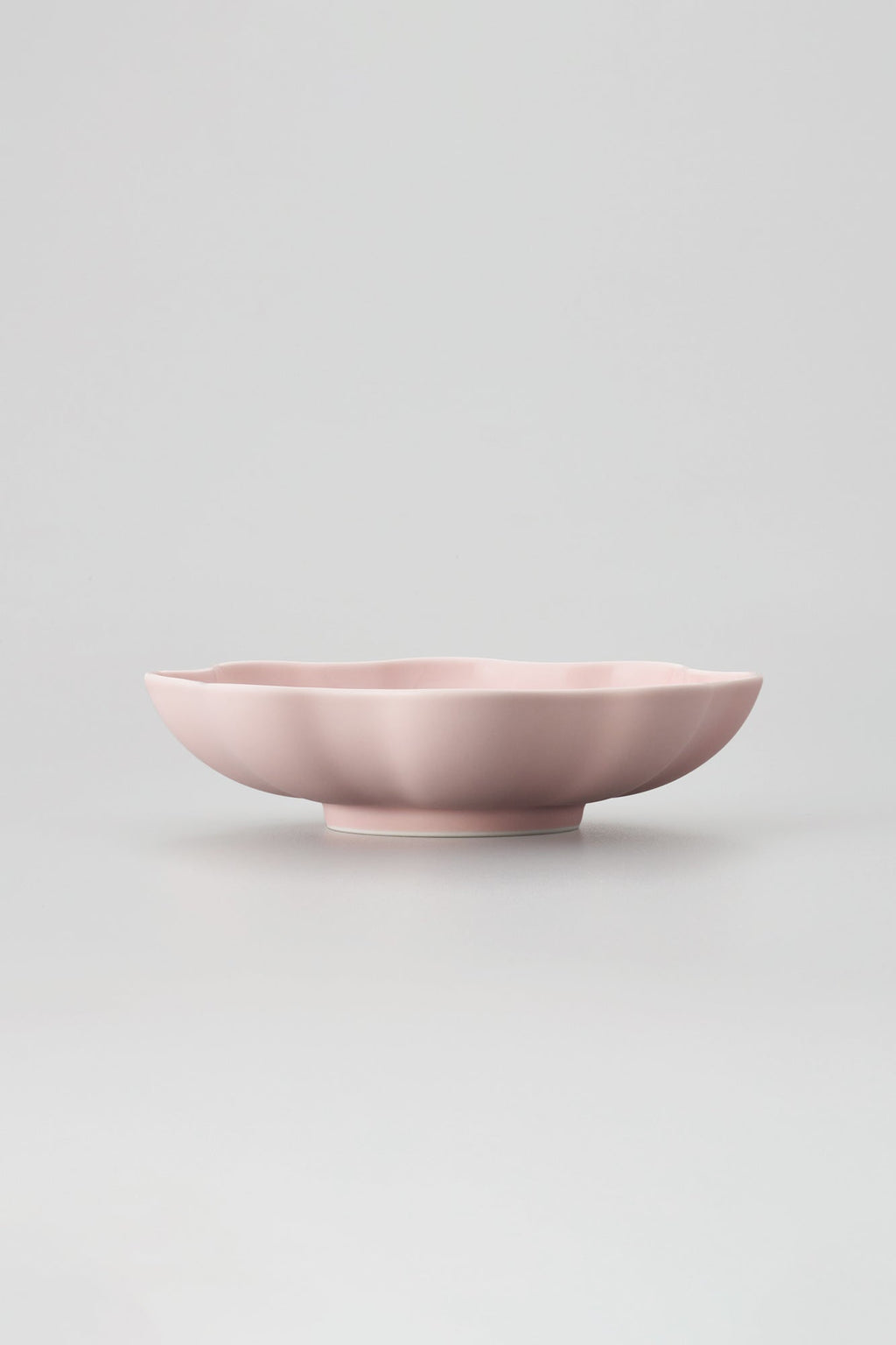 PORCELAIN POTTERY BOWL MEDIUM