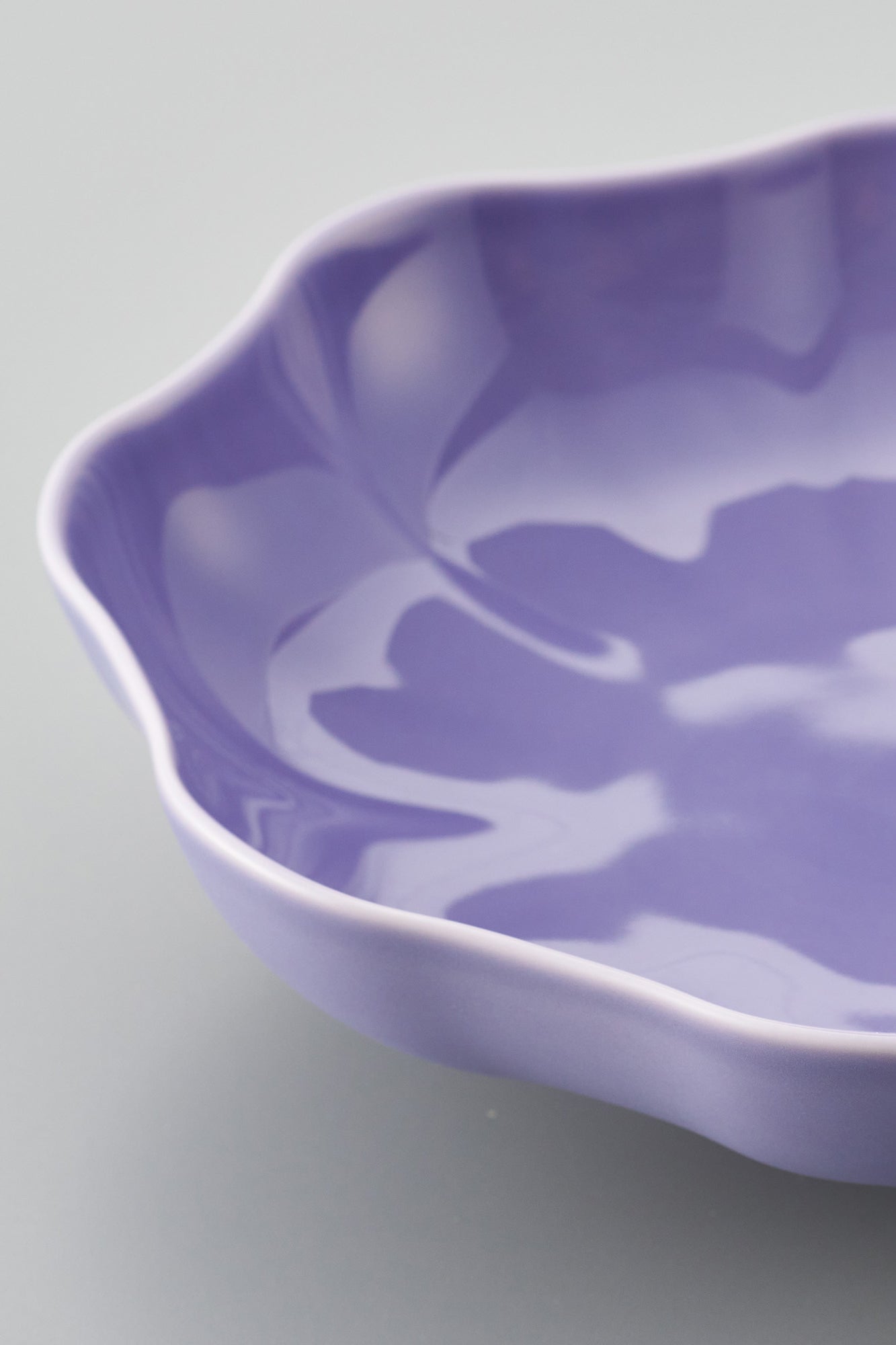 PORCELAIN POTTERY BOWL LARGE