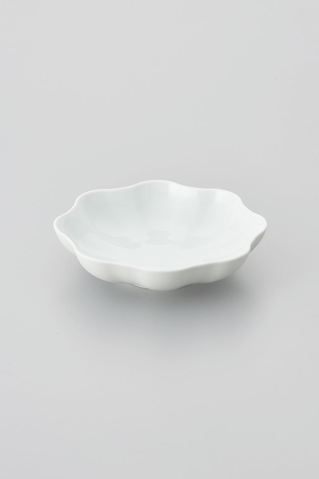 PORCELAIN POTTERY BOWL MEDIUM - WHITE