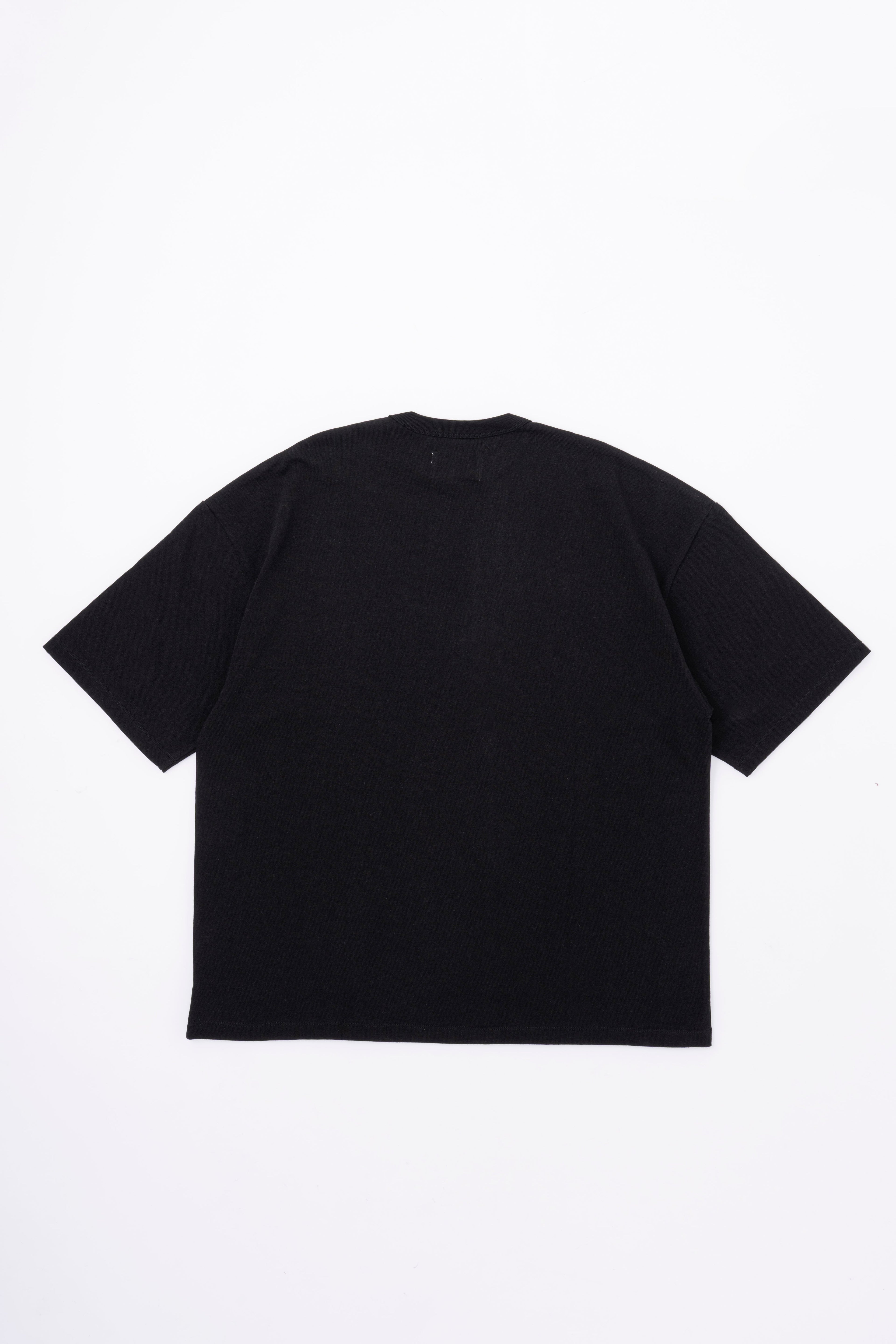 BIG T-SHIRT