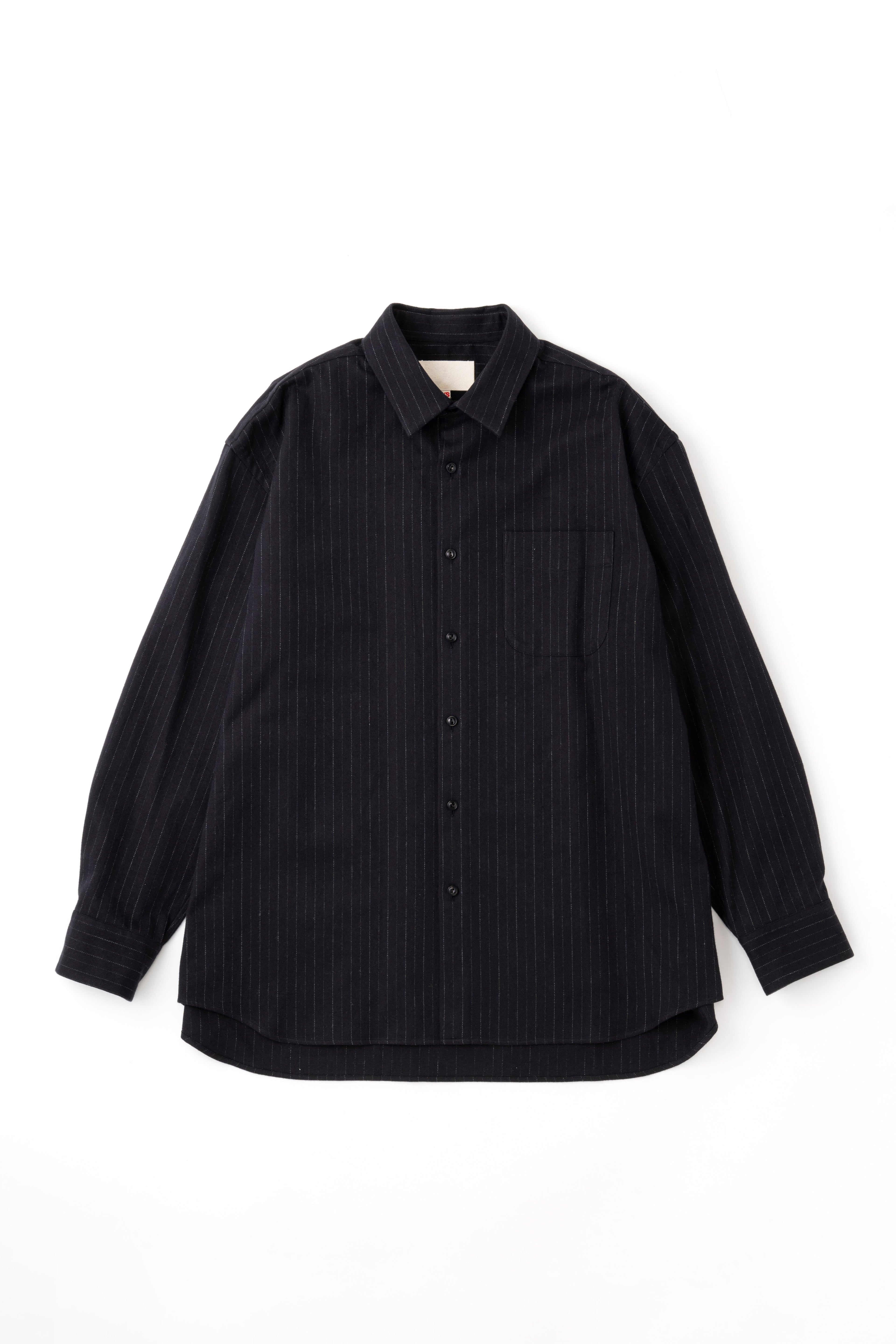 REGULAR COLLAR S/S SHIRT - BLACK