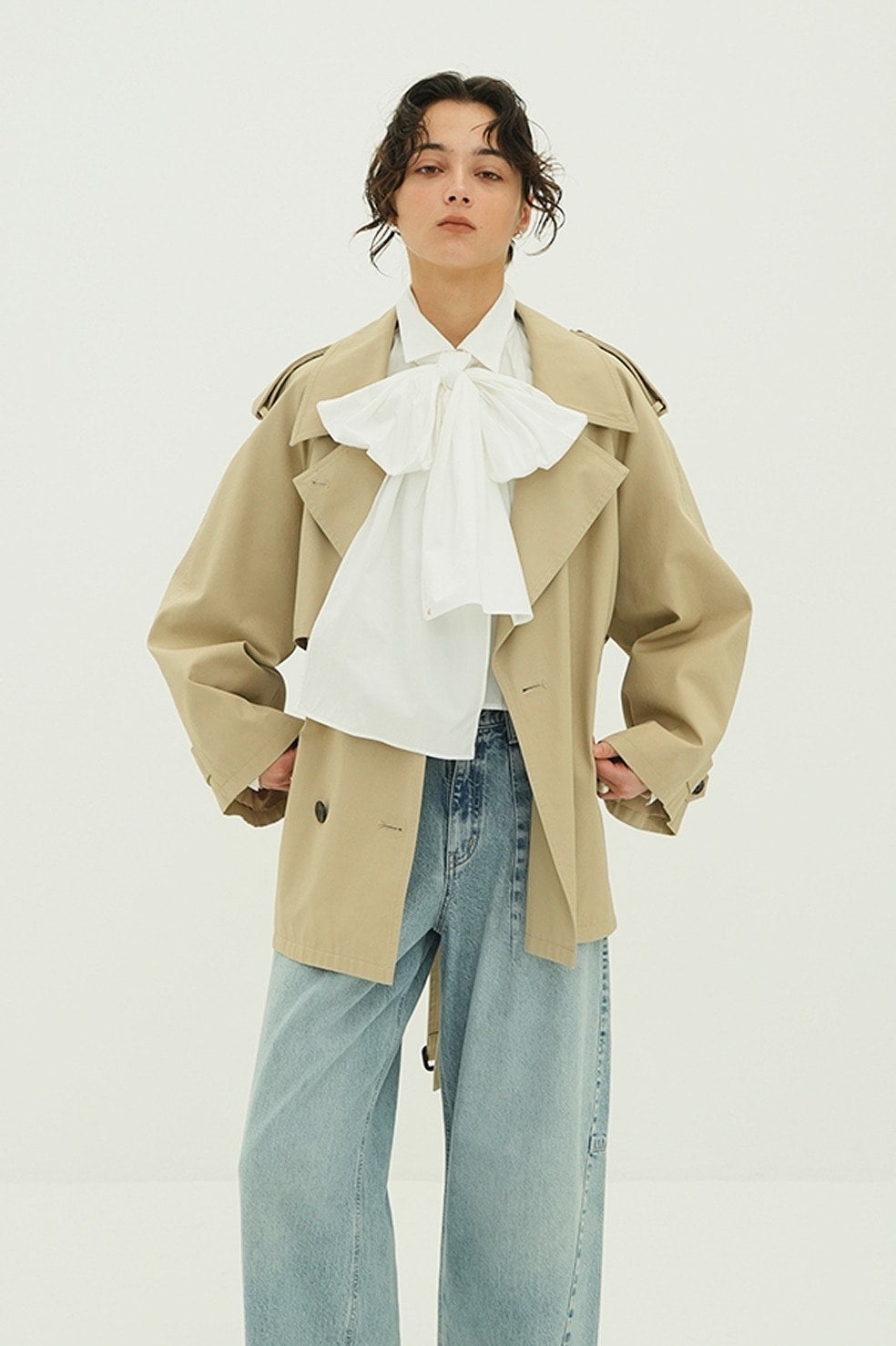 OVER SHORT TRENCH COAT
