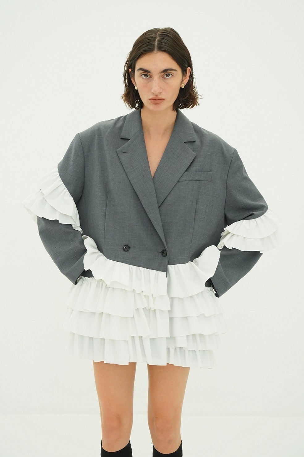FRILLED TAILORED JACKET