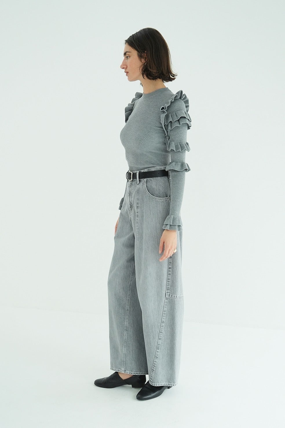 FRILL SLEEVE KNIT TOPS