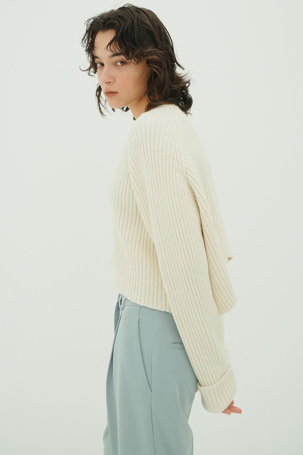 ASYMMETRY WIDE SHORT KNIT TOPS