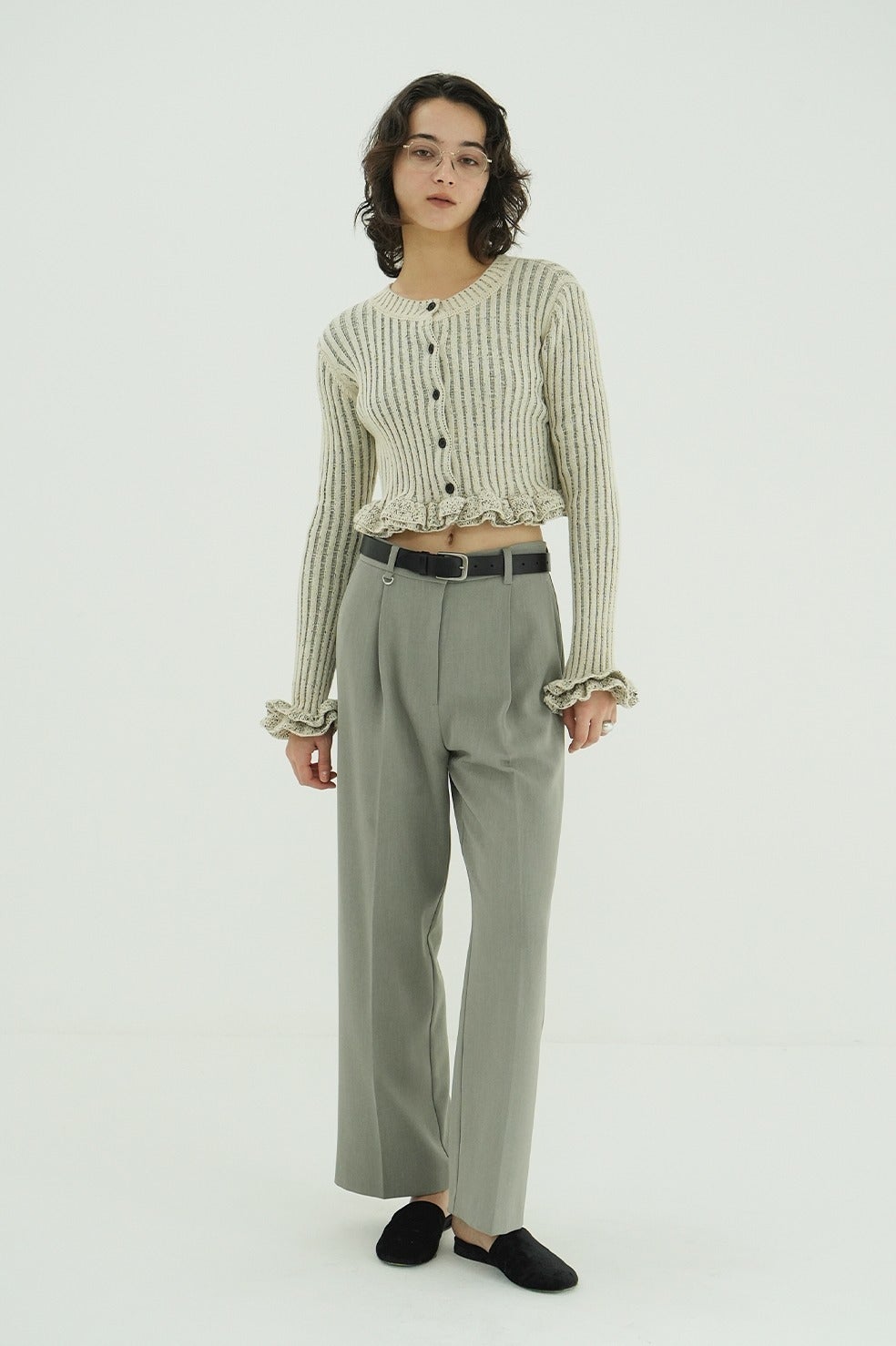 W FACE SHORT FRILLED KNIT TOPS