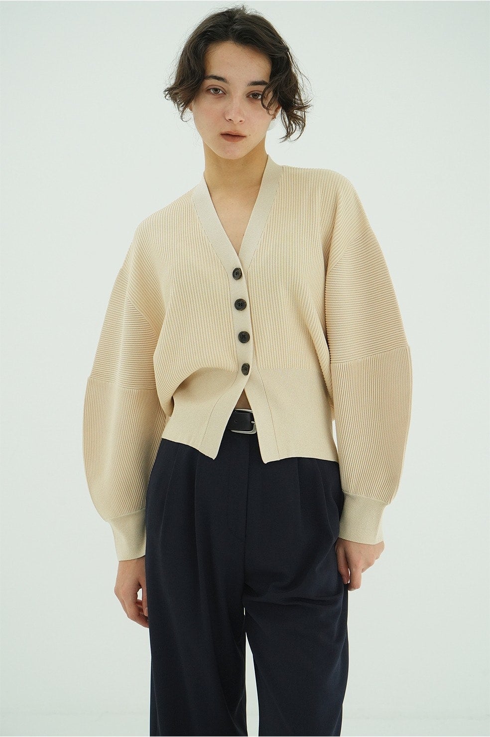 CURVED SLEEVE KNIT CARDIGAN