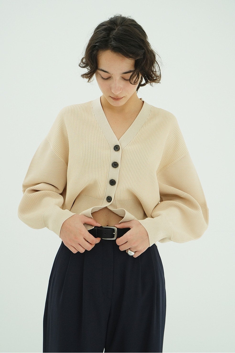 CURVED SLEEVE KNIT CARDIGAN