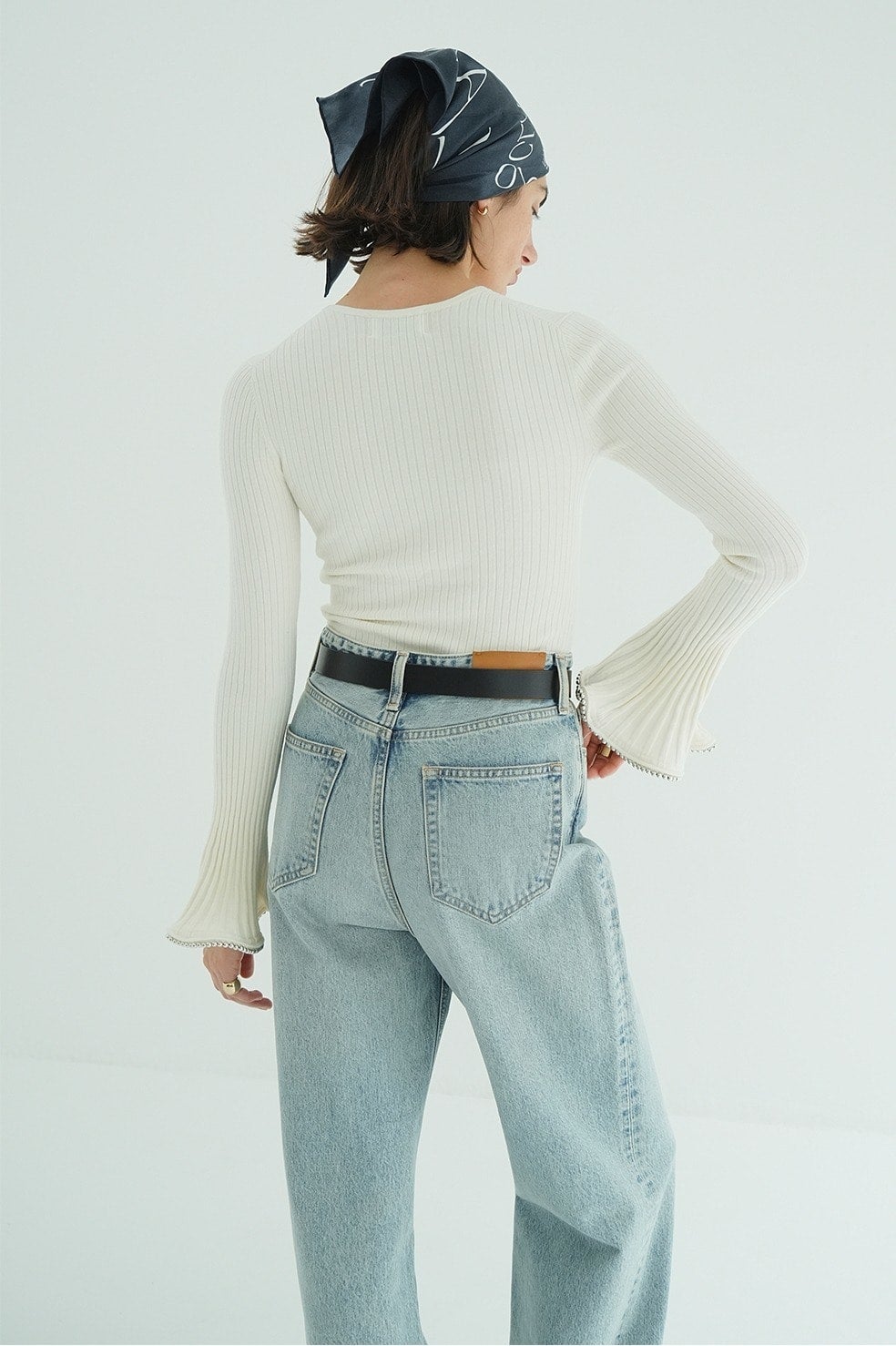 EMBELLISHED FRILL SLEEVE KNIT TOPS