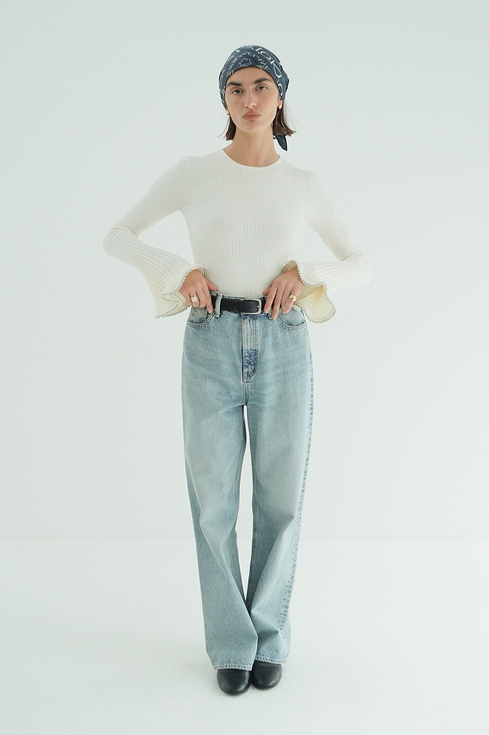 EMBELLISHED FRILL SLEEVE KNIT TOPS