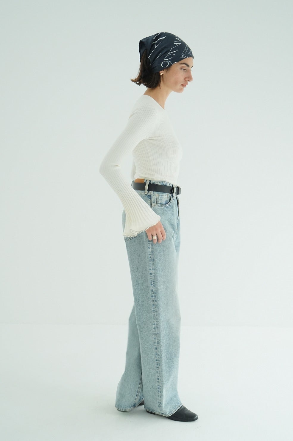 EMBELLISHED FRILL SLEEVE KNIT TOPS