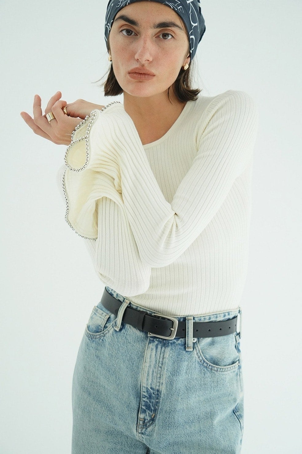 EMBELLISHED FRILL SLEEVE KNIT TOPS