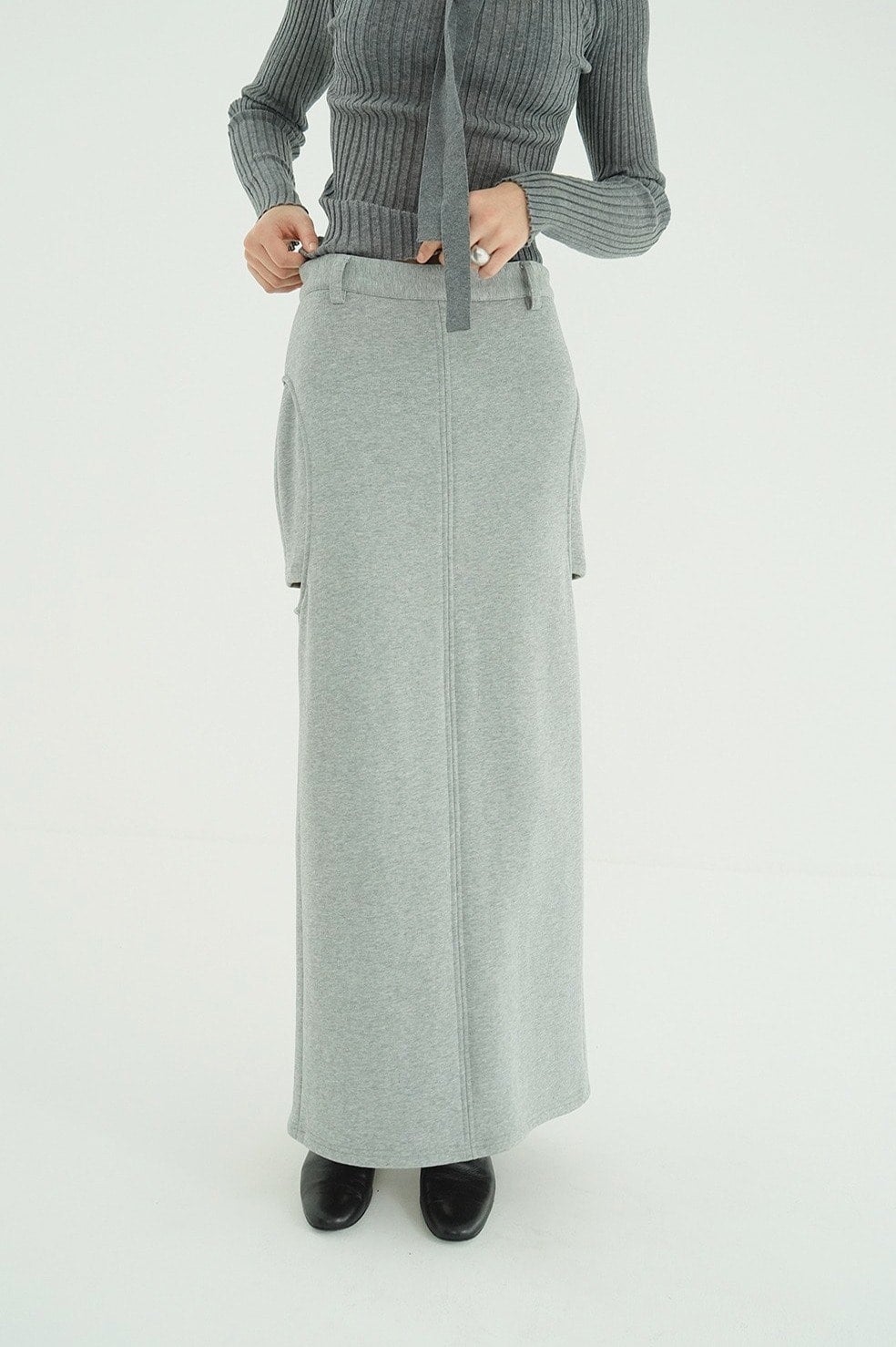 CIRCLE CUT SWEAT SKIRT