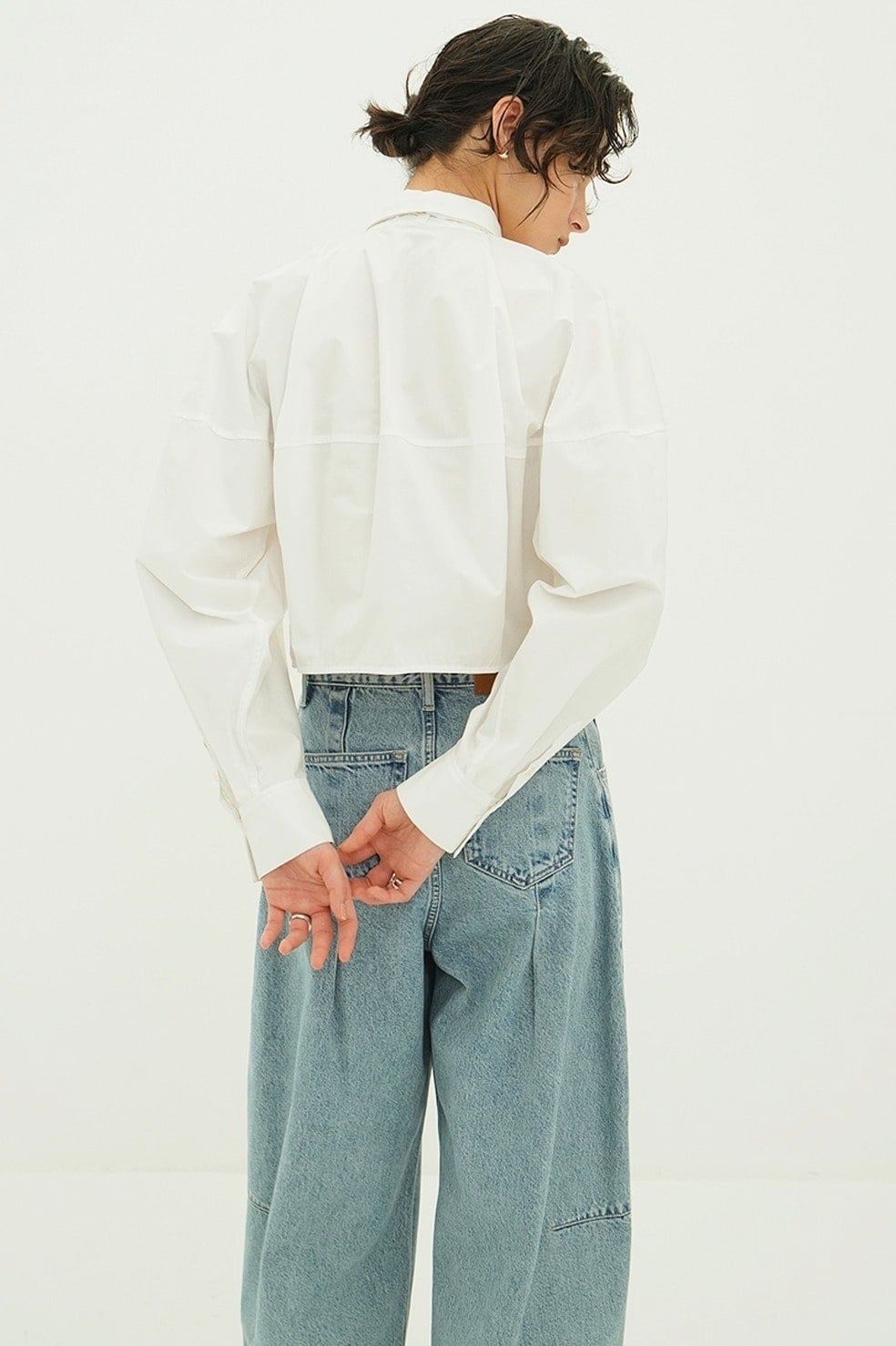 RIBBON TIED COMPACT SHIRTS