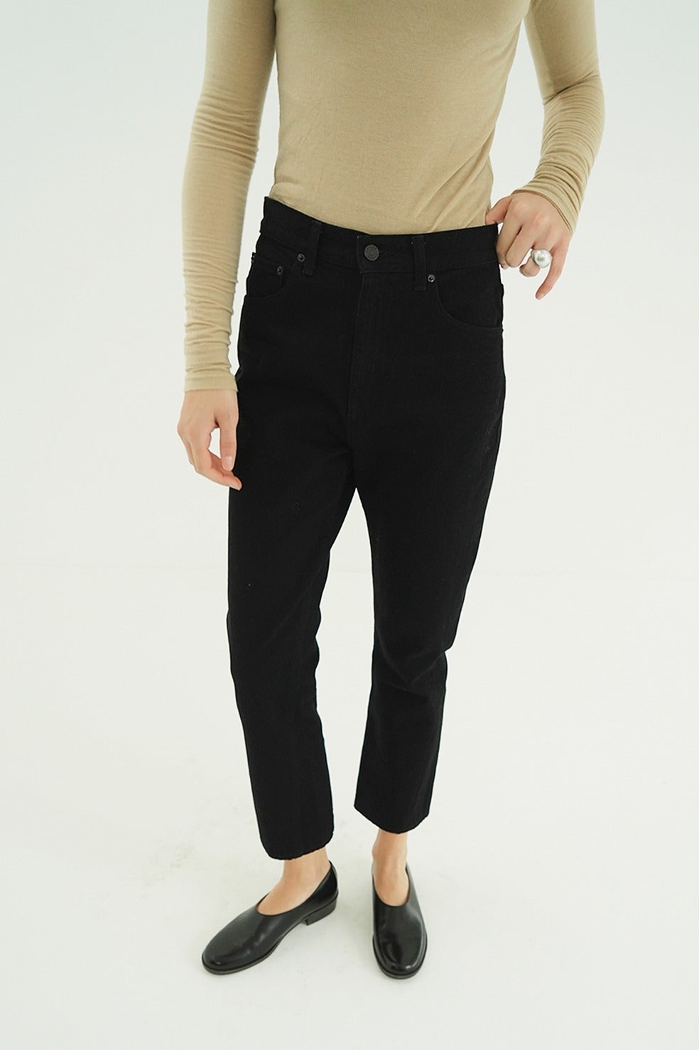 SECRET DENIM PANTS