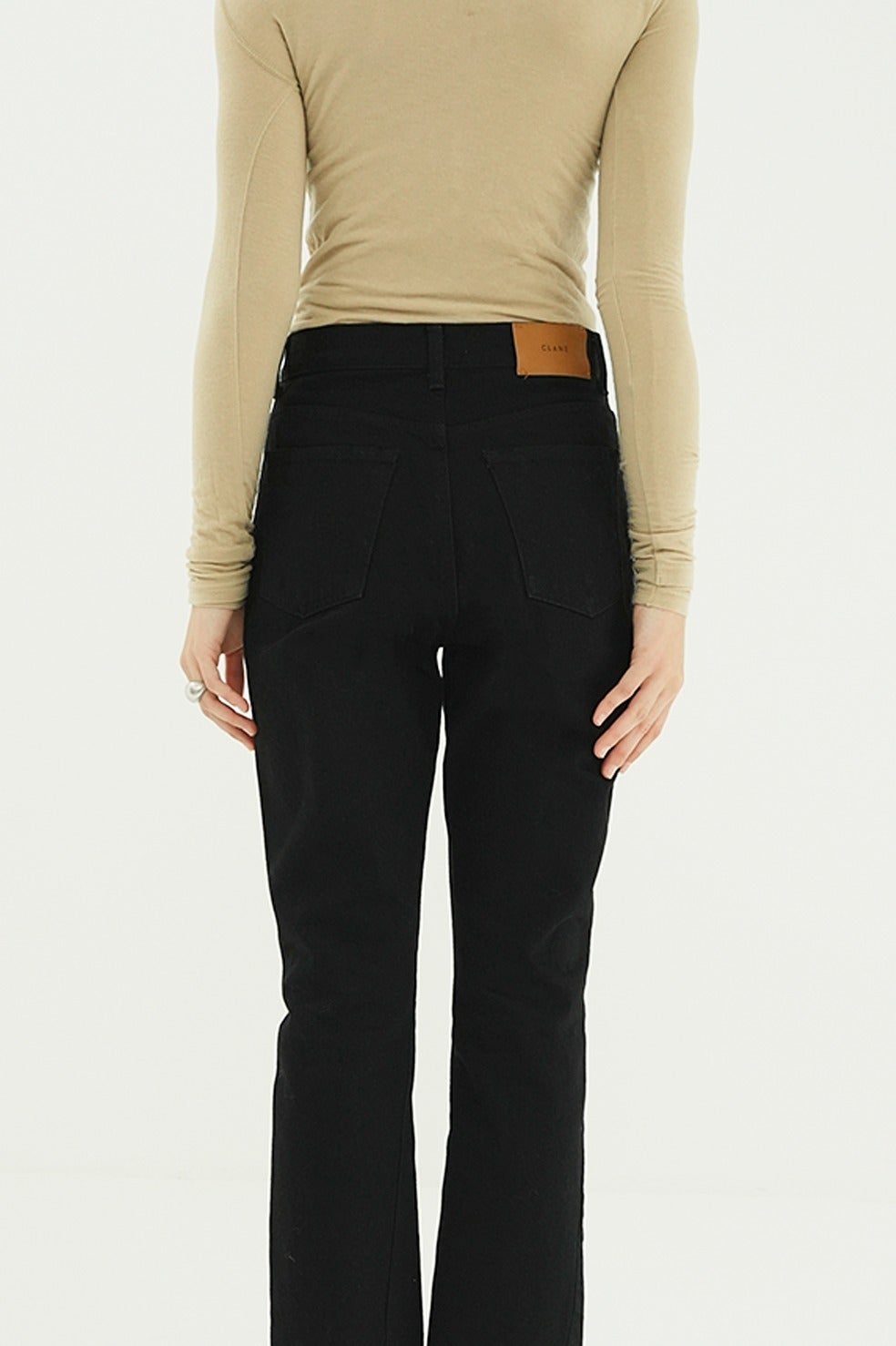 SECRET DENIM PANTS