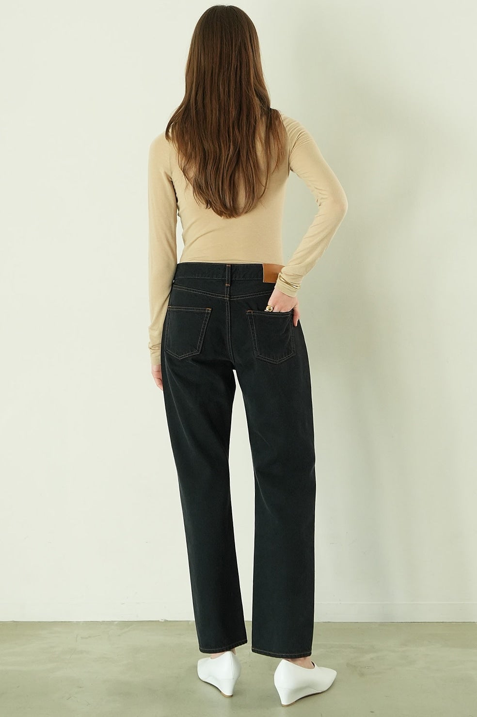 THUMB DENIM PANTS