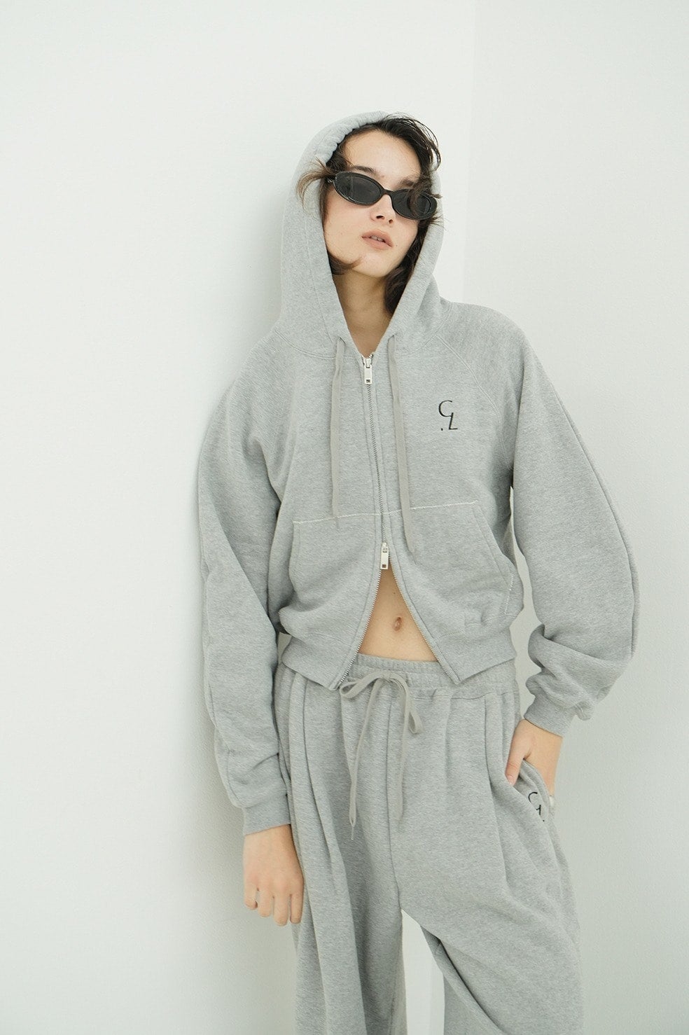 LOGO COMPACT ZIP UP HOODIE