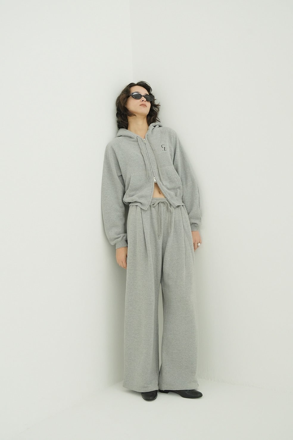 LOGO COMPACT ZIP UP HOODIE