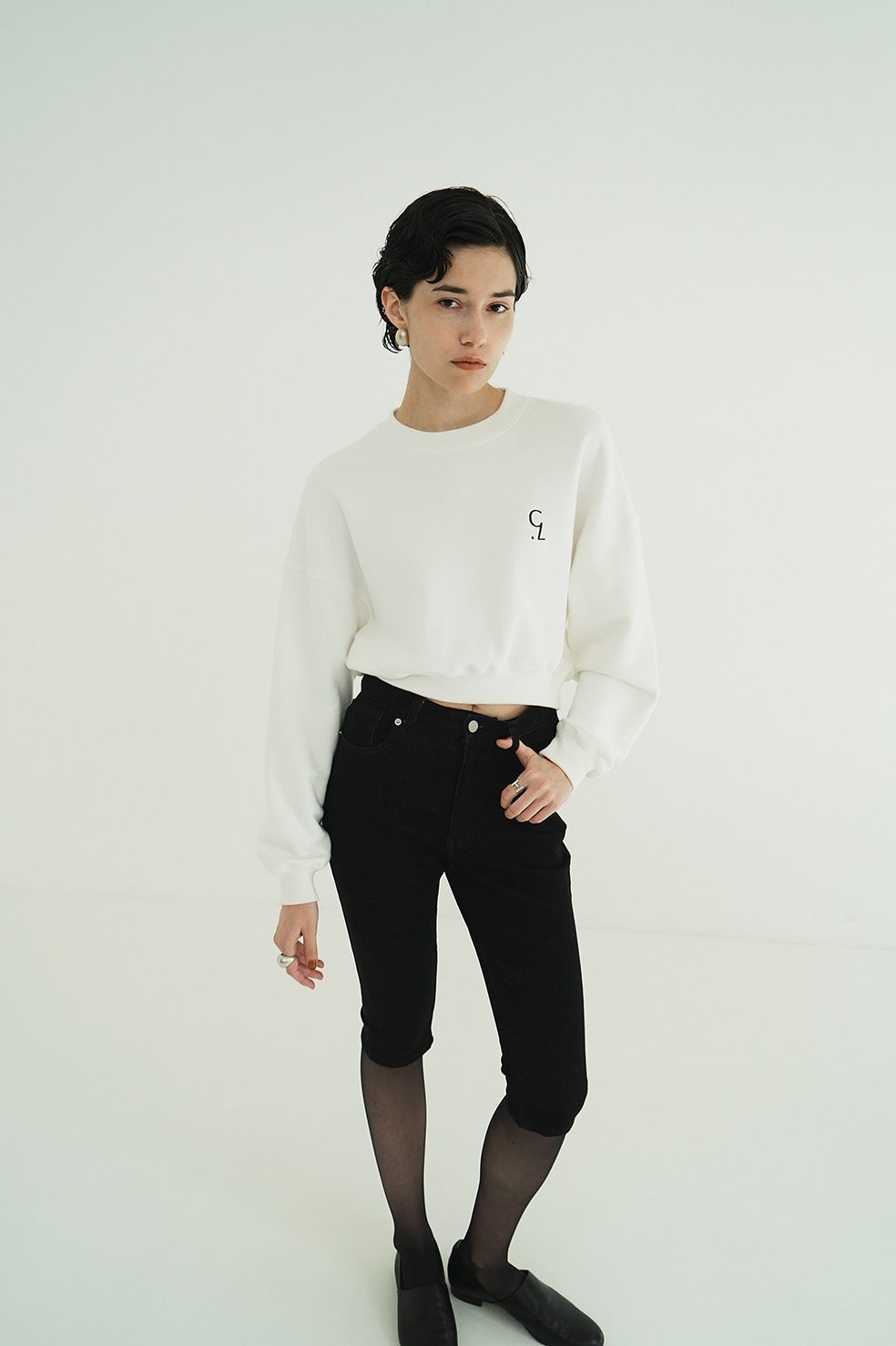 LOGO SHORT SWEAT TOPS