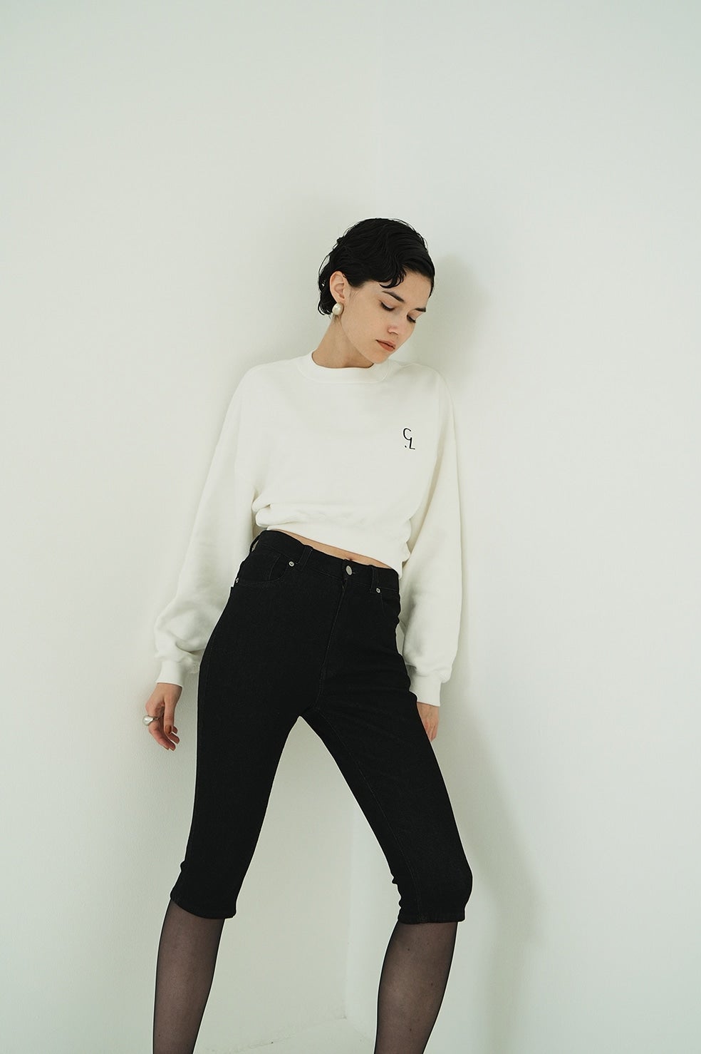 LOGO SHORT SWEAT TOPS