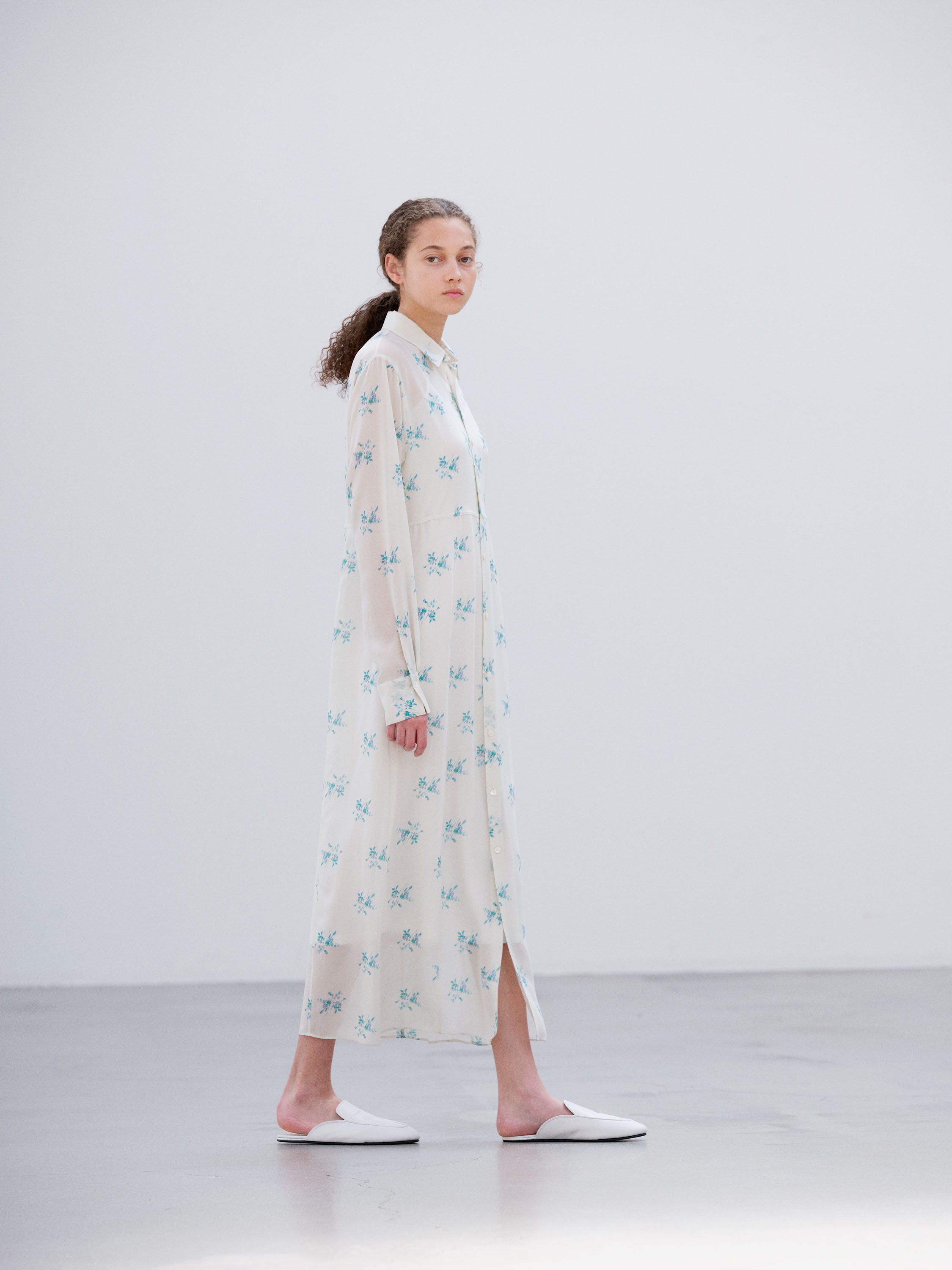 PRINTED AIRY SILK GEORGETTE DRESS