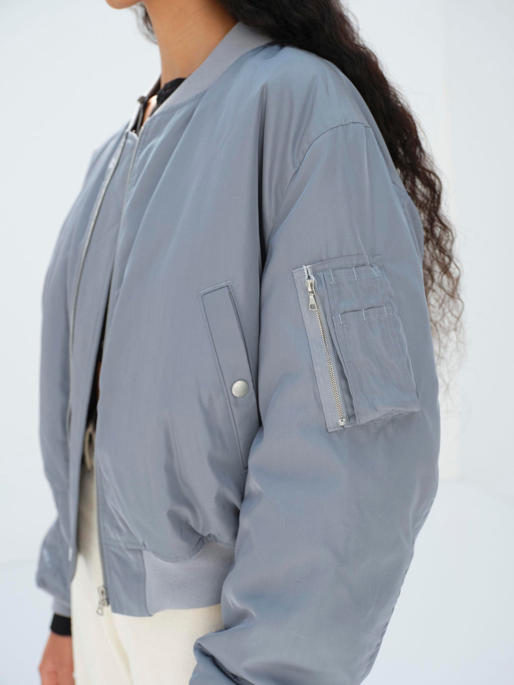 HIGH DENSITY SILK TWILL FLIGHT BLOUSON