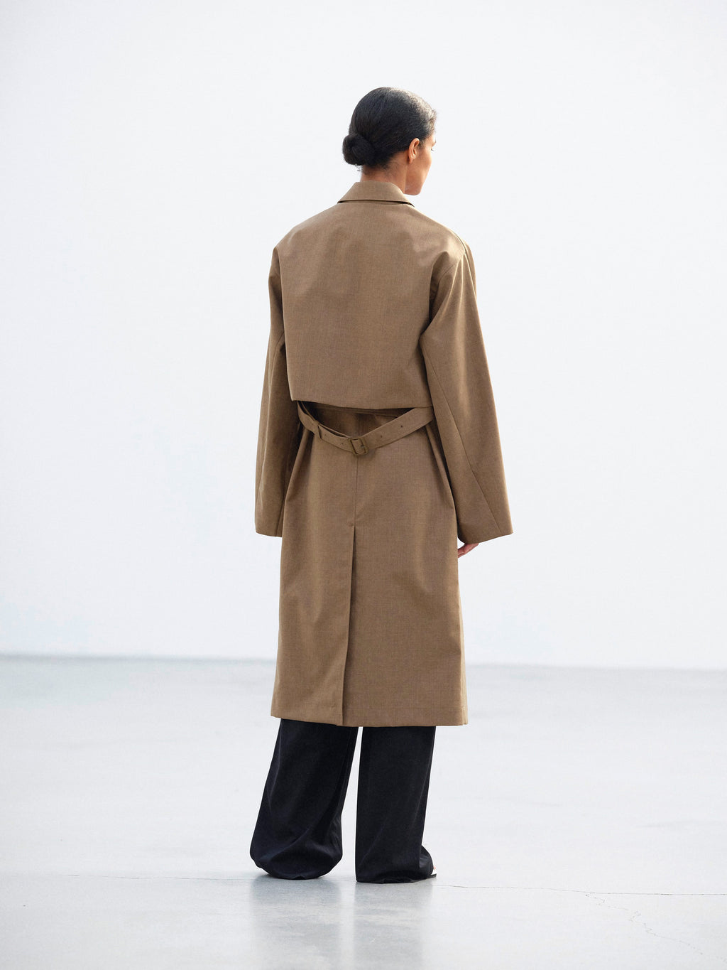 BONDED TROPICAL WOOL LAYERED SOUTIEN COLLAR COAT