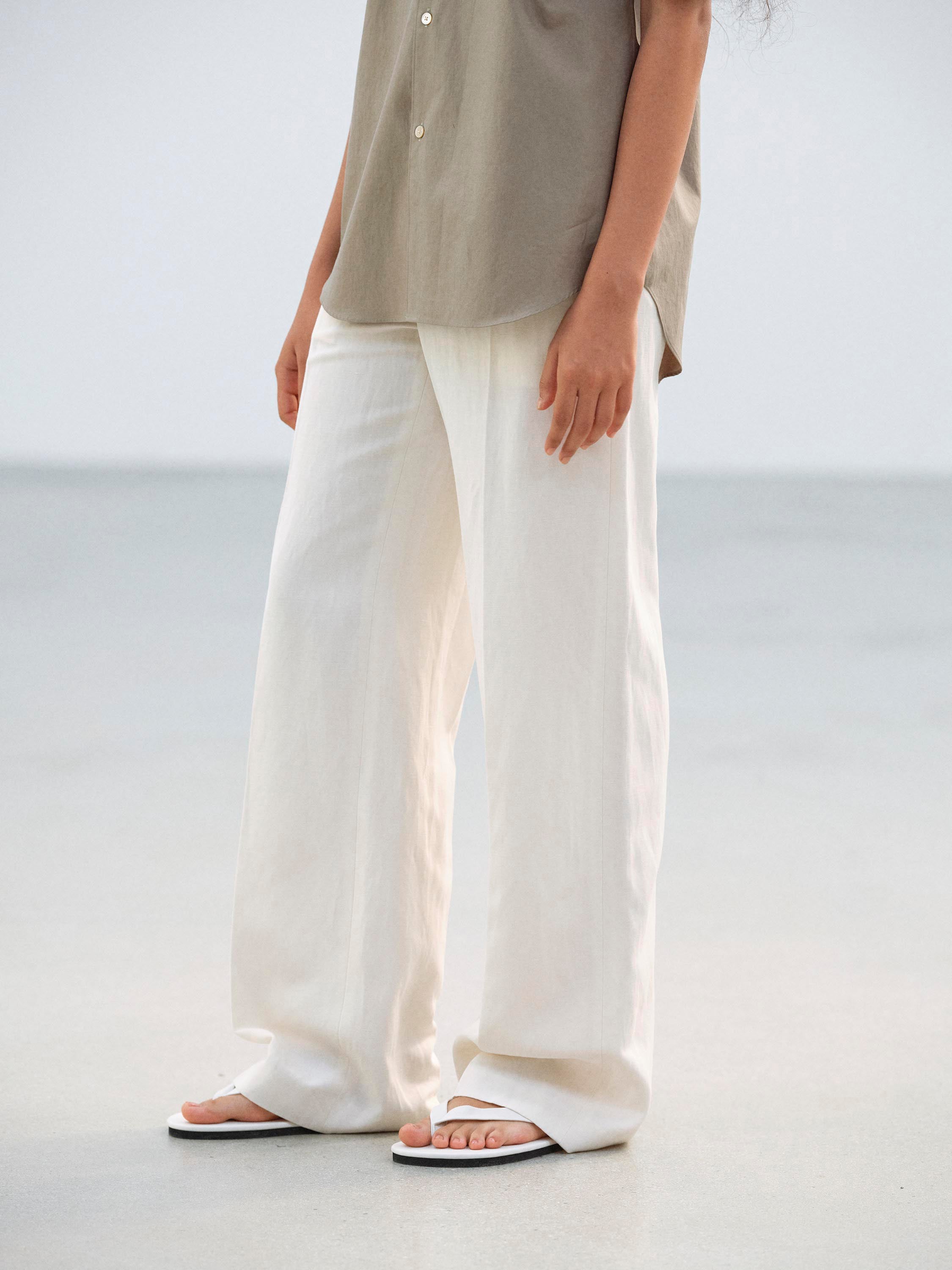 HIGH-TWIST WOOL LINEN TWILL SLACKS