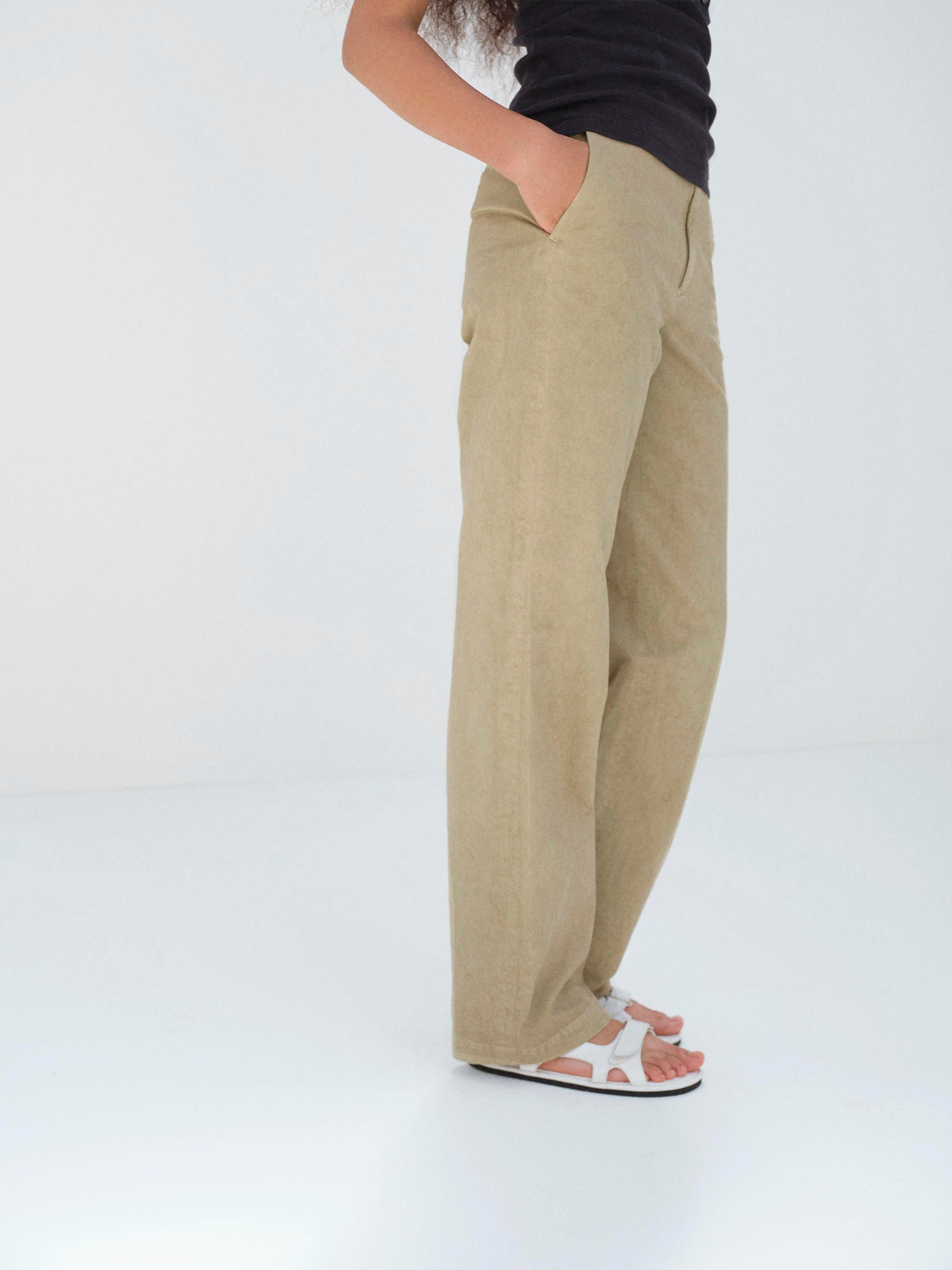 GARMENT-DYED FINX LIGHT CHINO PANTS