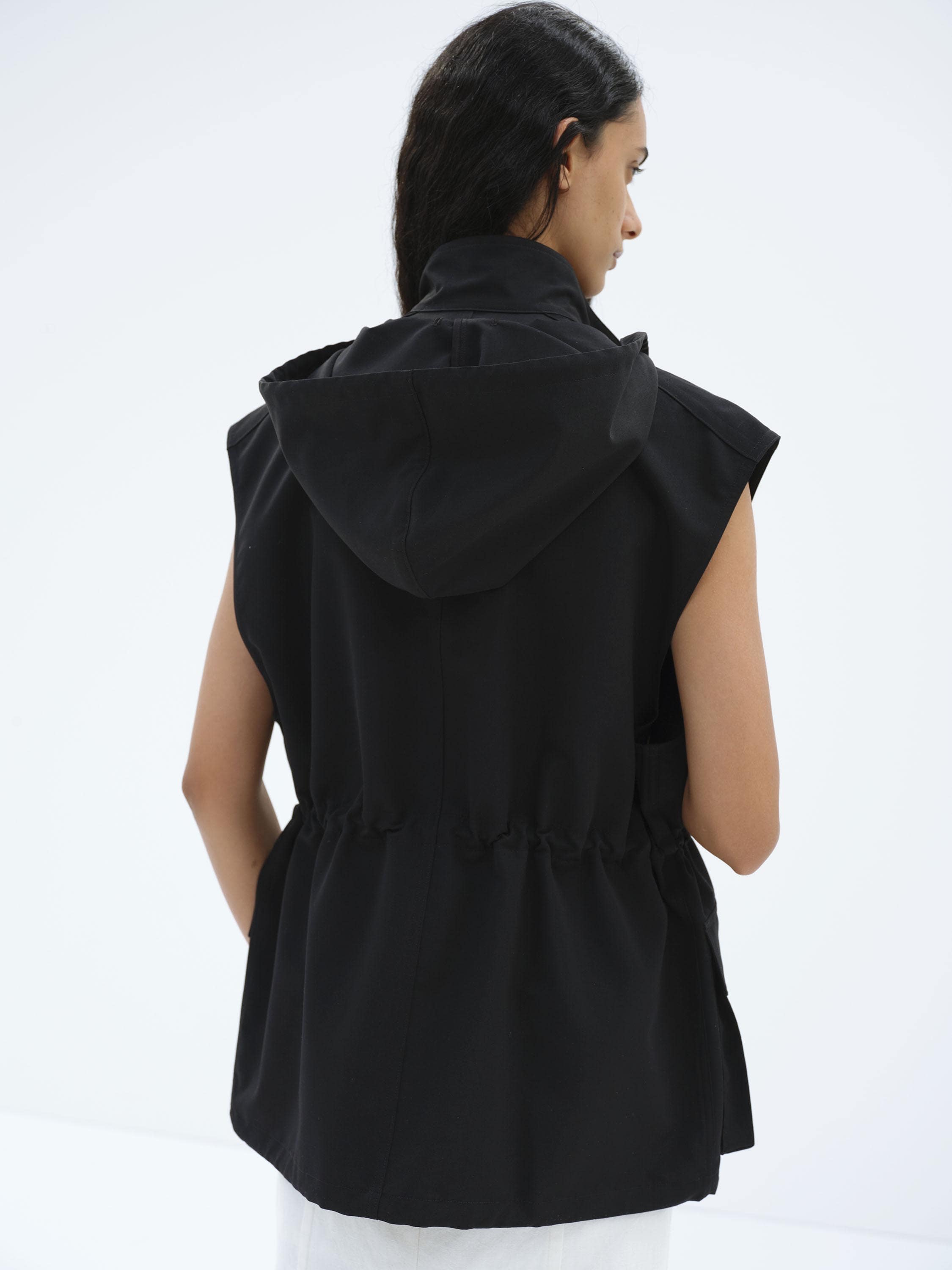 WOOL MAX CANVAS OVER VEST